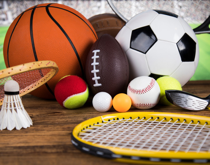 sticks, balls en racket